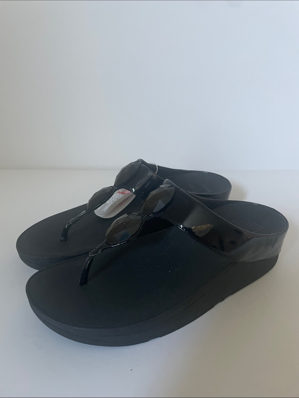 FitFlop Pietra Black Crystal Toe Post Wedge Sandals NWT US 7